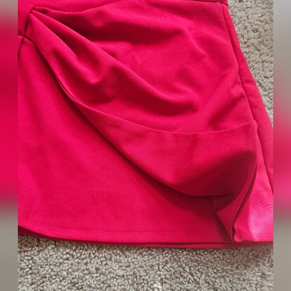 SHEIN Bold Red Mini Skirt with Knot Detail - Picture 6 of 11